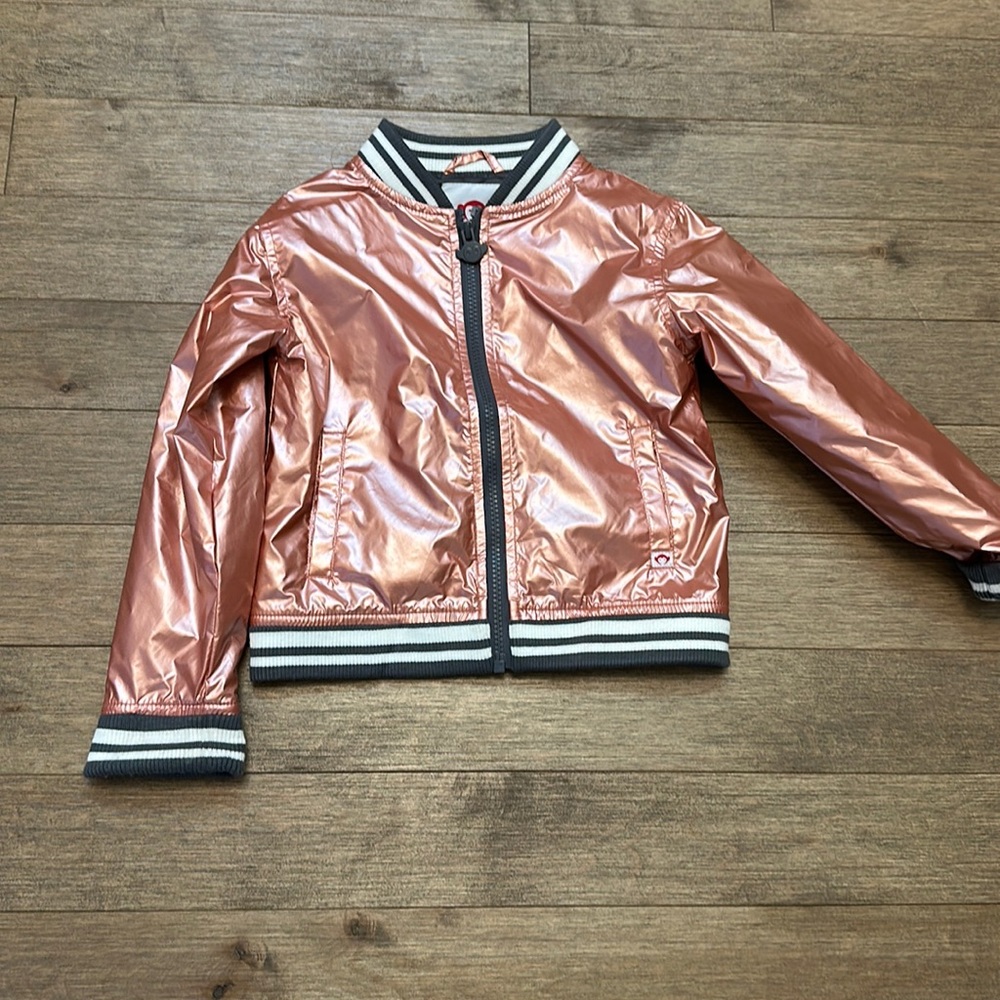 Light-weight rose gold girls’ jacket